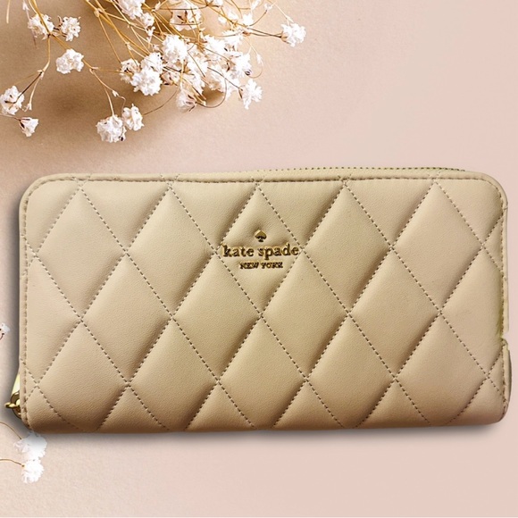 Kate Spade Quilted White Cream Beige Leather Zip Around Wallet NWT - Picture 7 of 13
